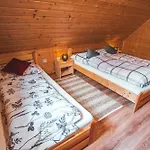 Drevenica U Kovacov Chalet *